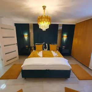 https://casa-studio-lipscani.bucharesthotelsnow.com