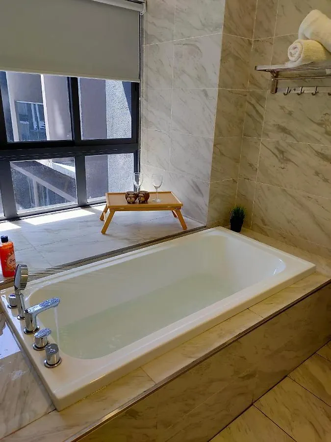 Апартаменты Imperio Homestay Private Bathtub Melaka Town - Near Jonker Street Малайзия